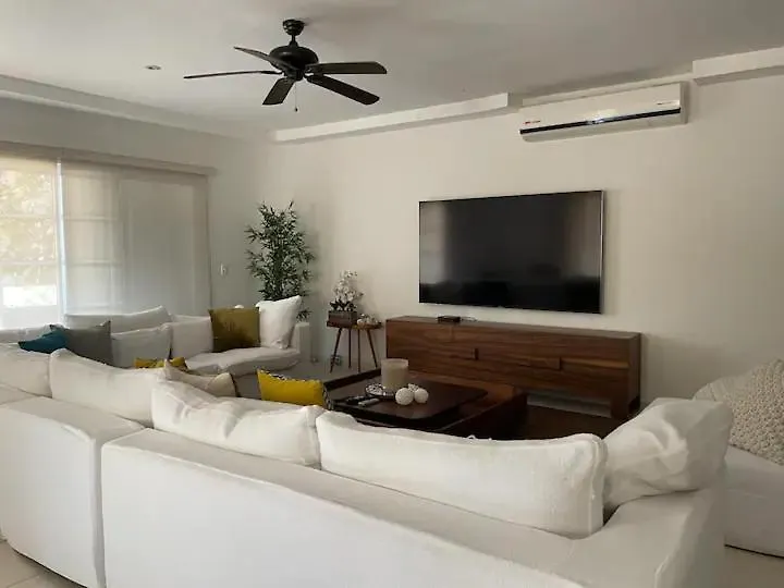 Espacioso Hogar En 5Ta Av Apartment Playa del Carmen